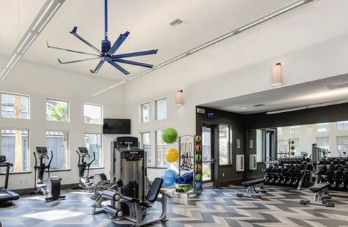 Tracy Apartment | Welcome to Luxe’s Exquisite Luxury Apartment