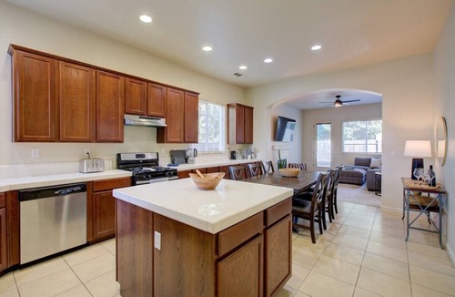 Merced House | Welcome to The Merced Hub! Merced has historically been the “Gateway to Yosemite”