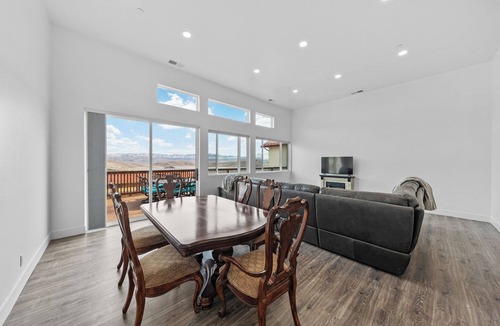 Gardnerville Apartment | Welcoming 3-bedroom suite in Gardnerville, NV near Topaz Lake.
