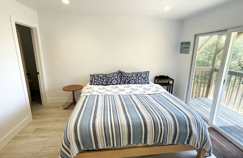 Westside Santa Cruz House | Westside Beachview Retreat