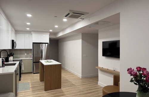 Beverly Grove Apartment | Where Los Angeles Comes Alive Elevated Living in room A