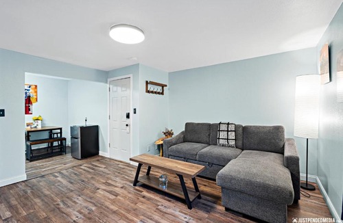 North Star Apartment | White Raven Perch - Westwood 7