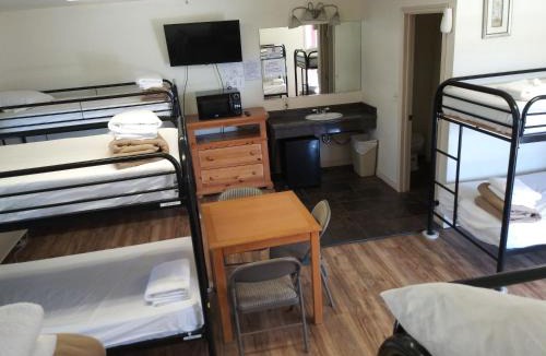 Lone Pine Hotel | Whitney Portal Hotel And Hostel