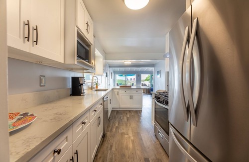 Huntington Beach House | Whole Beachfront House - New Remodel - Views, Spa + Deck