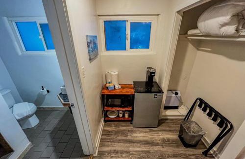 Kings Beach Ski Chalet | Wholesome hotel with lakeview golf skiing WiFi & Netflix