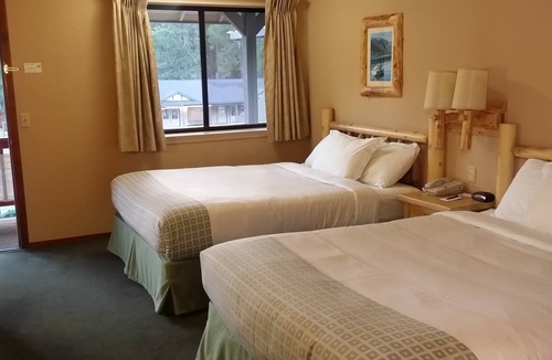 Twain Harte Hotel | Wildwood Inn