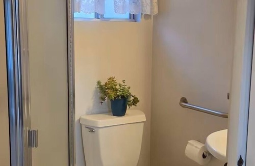 Thousand Oaks Apartment | Wildwood Private Retreat