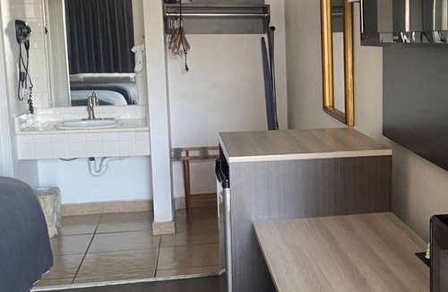 Lake Havasu City Hotel | Windsor Inn Motel Lake Havasu City