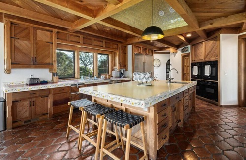 Arroyo Grande House | Wine Country Estate | Pool · Hot Tub · 4 Casitas