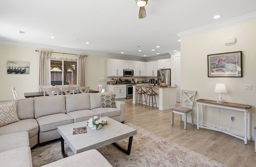 Fairfield House | Wine Country Retreat w/Hot Tub & Views