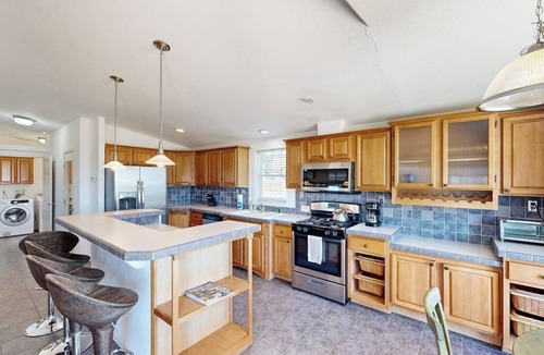 Paso Robles House | Wine Enthusiast Escape w/Vineyard Views - 7 Miles to Downtown