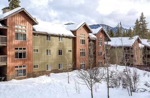 Round Hill Village Condo | ❄︎ Winter Holidays 2023 in Tahoe ❄︎ in 5✮ Resort 2BR/2BA Condo - ski Heavenly