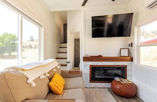 Woodlake House | Woodlake Tiny Housen❤️ Charming, Cozy, & Quiet