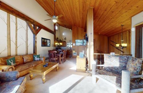 Mammoth Lakes Apartment | Woodlands 34