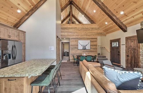 Mi-Wuk Village Cabin | Woodsy Retreat: Modern Mi-Wuk Village Cabin!