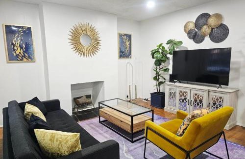 Los Angeles House | World Cup 2026 Spacious Rooms Near SoFi, Downtown LA, USC, BMO Stadium, KIA Forum