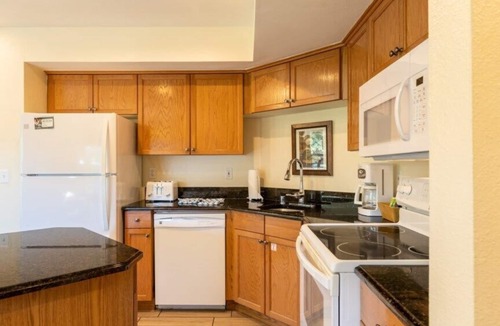 Angels Camp Condo | Wyndham Angels Camp- Angels Camp, CA - 2 Bedroom