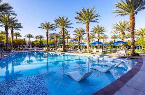 Las Vegas House | Wyndham Desert Blue 3BR Villa