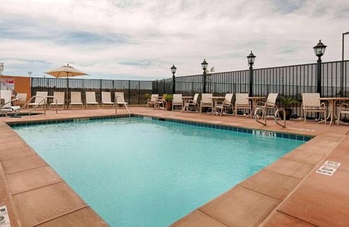 Lancaster Hotel | Wyndham Garden Lancaster CA