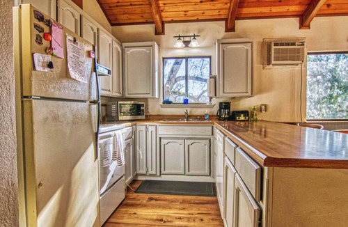 Groveland Apartment | Yaya`s Yosemite Retreat