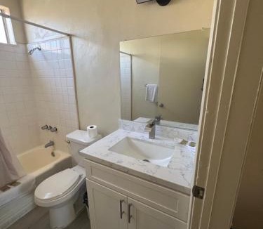 Eagle Rock Hotel | York Motel