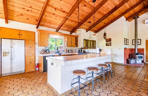 Oakhurst Villa | Yosemite 10-Acre Forest Villa with EV, Hot Tub, Game Room
