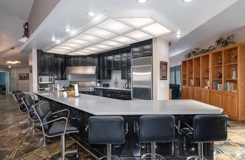Coarsegold Villa | Yosemite & Bass Lake 6 bedrooms, sleeps 18 - Coarsegold Villa