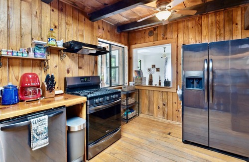 Groveland Cabin | Yosemite Black Bear Lodge