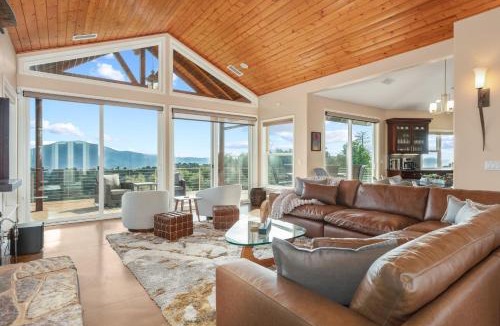 Oakhurst House | Yosemite Cloudline Ridge