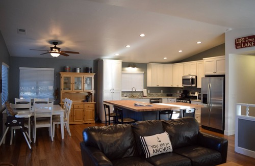 Groveland Cabin | Yosemite, Family-friendly Escape with many amenities inside, outside and nearby