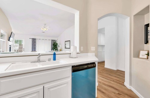Merced House | Yosemite Gateway Home Near UC Merced Sleeps 6