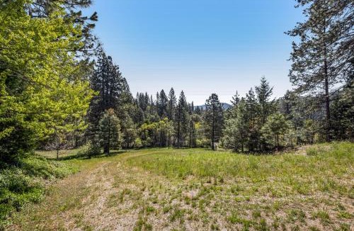 Harden Flat House | Yosemite Mountain Cottage