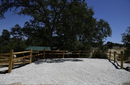 Prather House | Yosemite Ranch Cabin | Animal Experiences & Pond