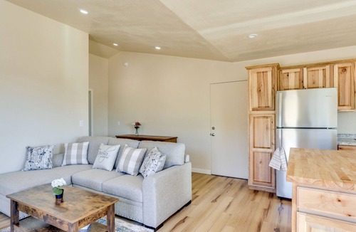 Yosemite Forks House | Yosemite Retreat Near Bass Lake & Town w/King Bed