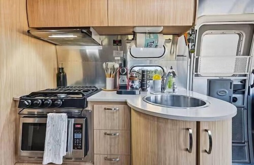 Coarsegold RV Rental | Yosemite's Best Glamping Airstream Experience! Great View!