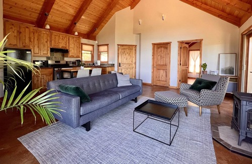 Groveland Cabin | Yosemite suite with stunning views