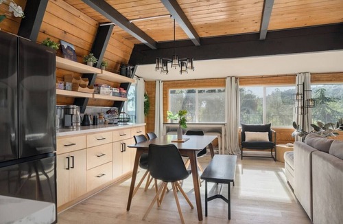 Yosemite Forks Cabin | Yosemite Winter Cabin Cozy Vibe Starry Night Views