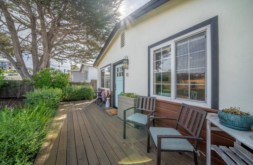 Seaside Cottage | Your Dream Seaside Vacation! Charming 2 BDR Home Just Minutes to Del Monte Beach