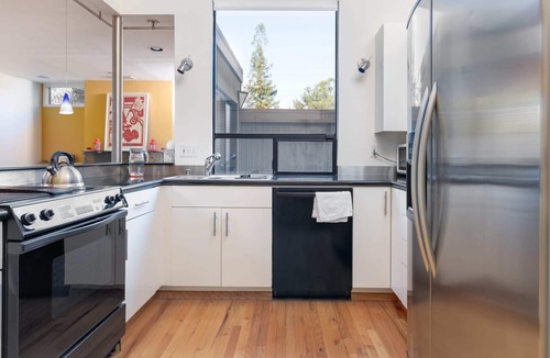 University Heights House | yy - 2BR Home Near Stanford, on Sand Hill Road