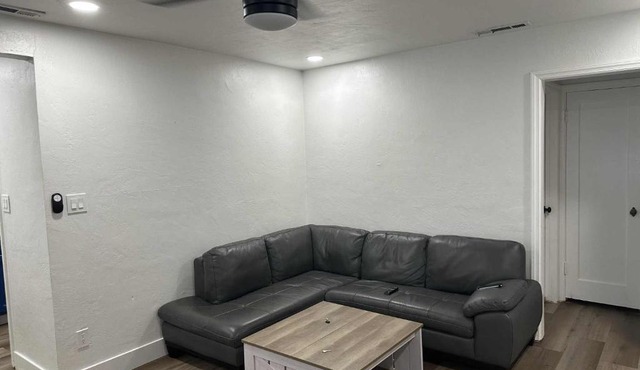 1 Bedroom Apartment-House by Mercy General Hospital in Sacramento