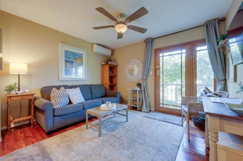 16 Mi to Beaches & Wineries! Chic Peaceful Retreat
