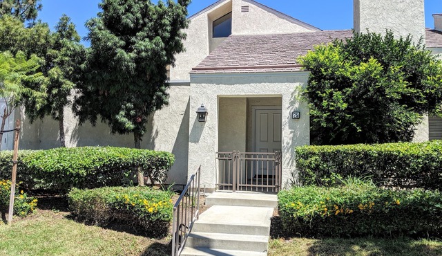 2 Bed, Condo in Irvine near parks and lakes!