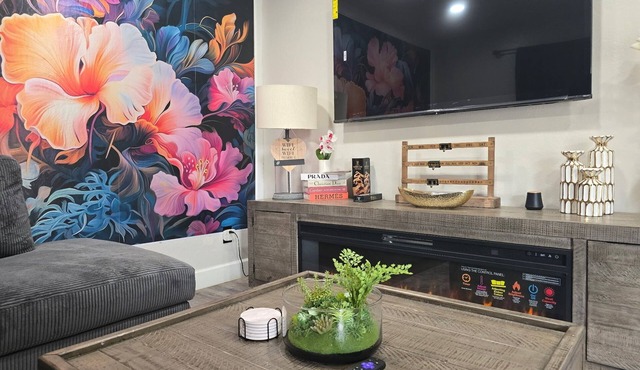 2-bedroom apartment in wonderful Sacramento with WiFi