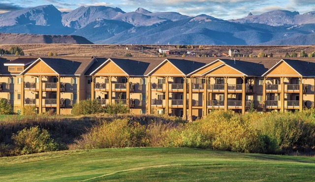 3 Bedroom Presidential Condo, Sleeps 10, Kitchen, Rocky Mountain Preserve Resort in Granby