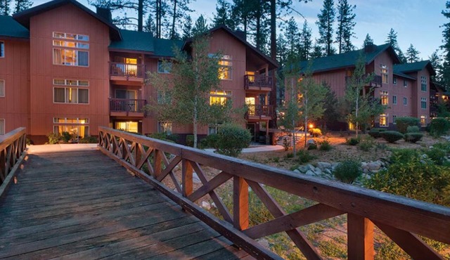 3-bedroom resort in beautiful Zephyr Cove with WiFi, fitness room