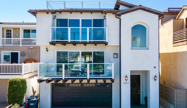 3373H - Hollywood Beach Manor