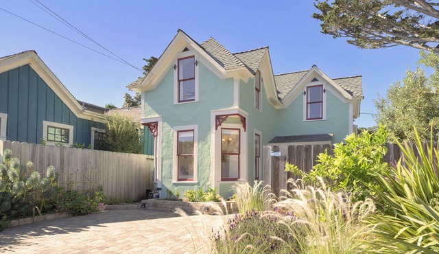 3943 Rad Beach House - Near Beach & Coastal Trail in Pacific Grove