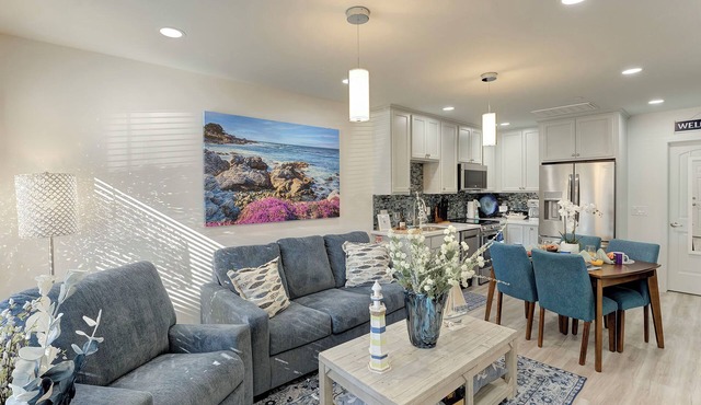 3957 Lighthouse Landing ~ Walk to Dining and Beach in Pacific Grove