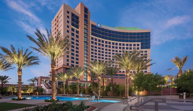 3BD/2Bath - Gorgeous Desert Blue Resort in Las Vegas! Deluxe Unit!