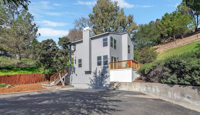 4 Bedroom l 11 Guests l Peaceful l Kids Room
